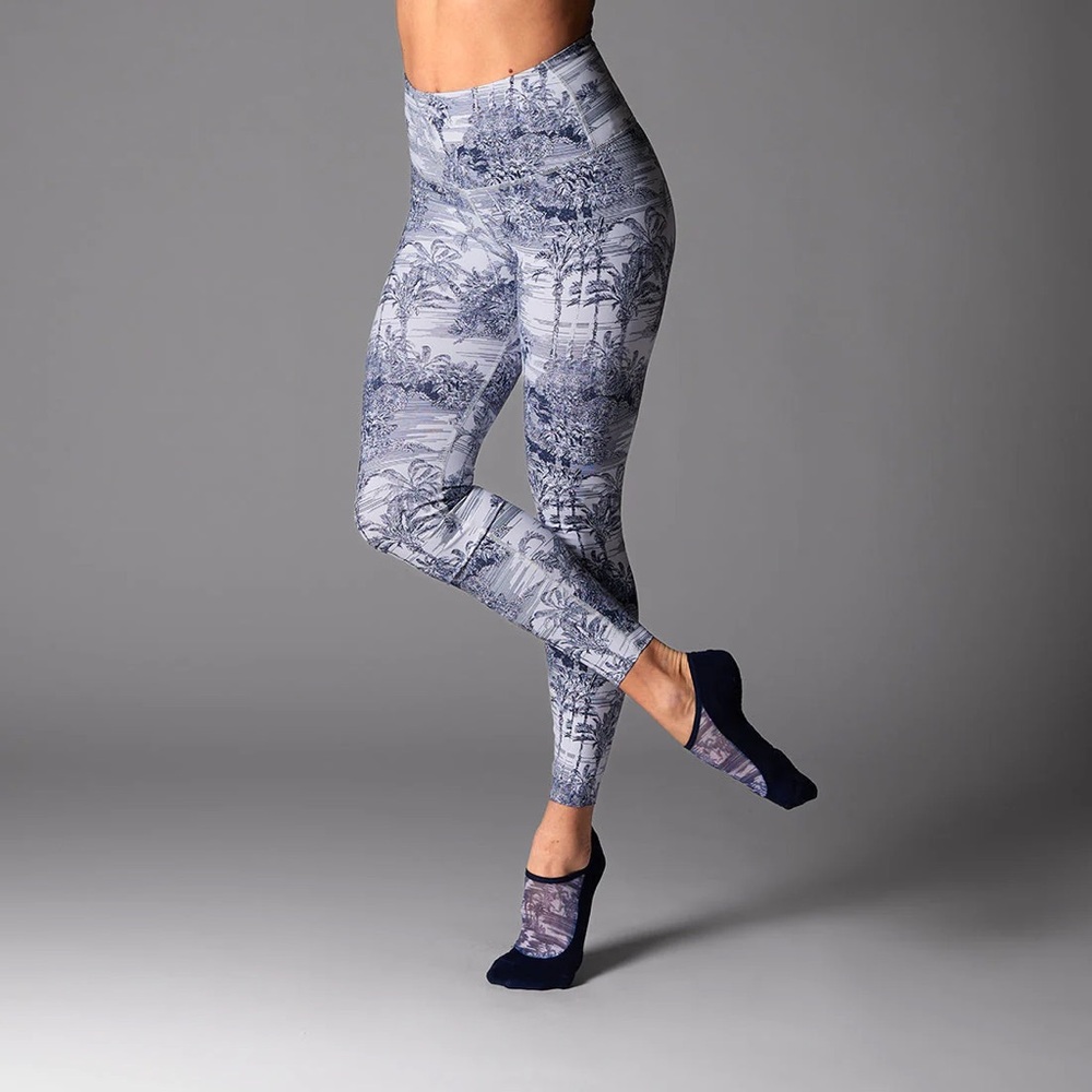 Elegant Navy Tropical Patterned Women's Leggings